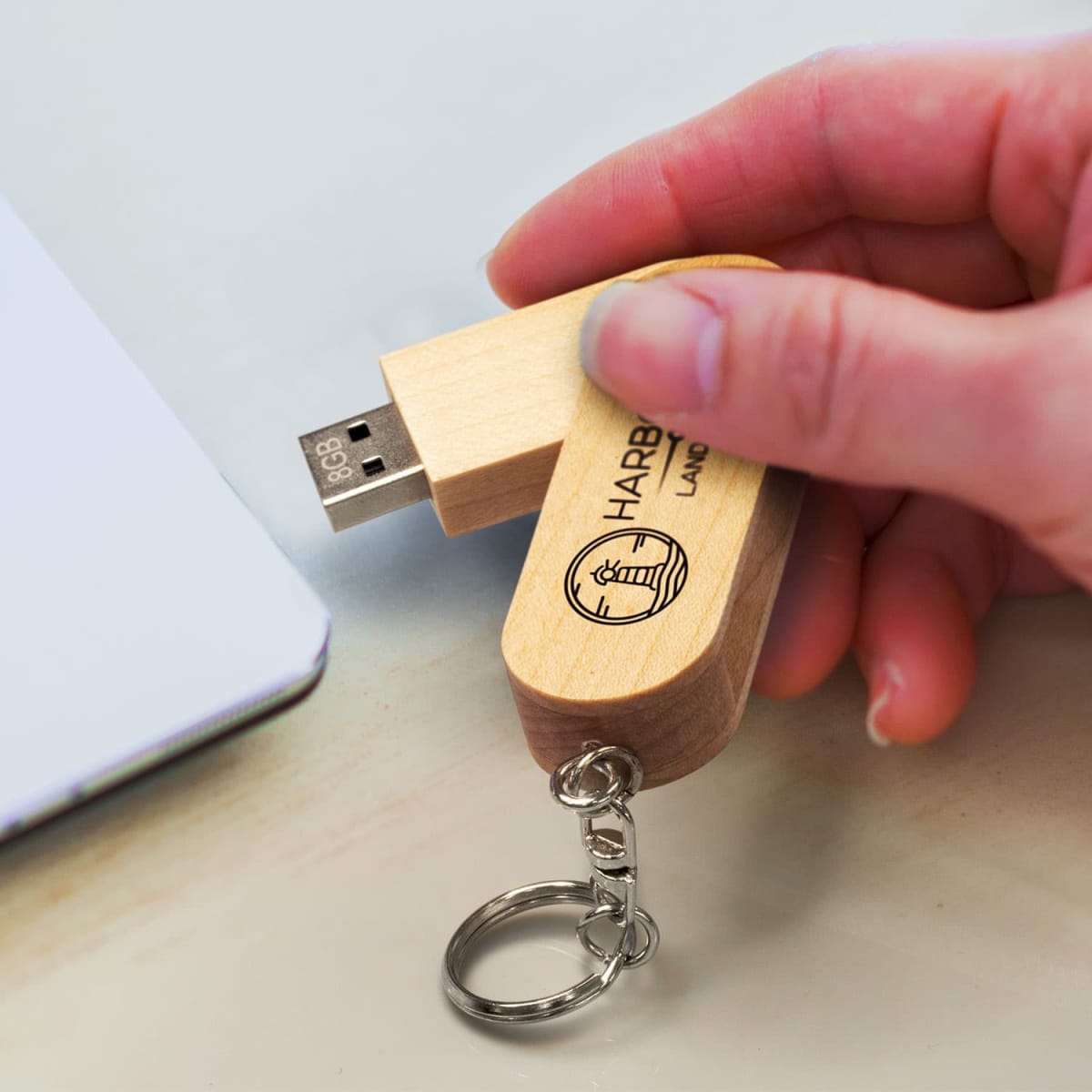 Maple 8GB Flash Drive