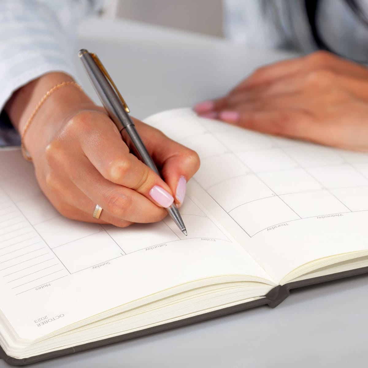 A5 Weekly Diary - 2027