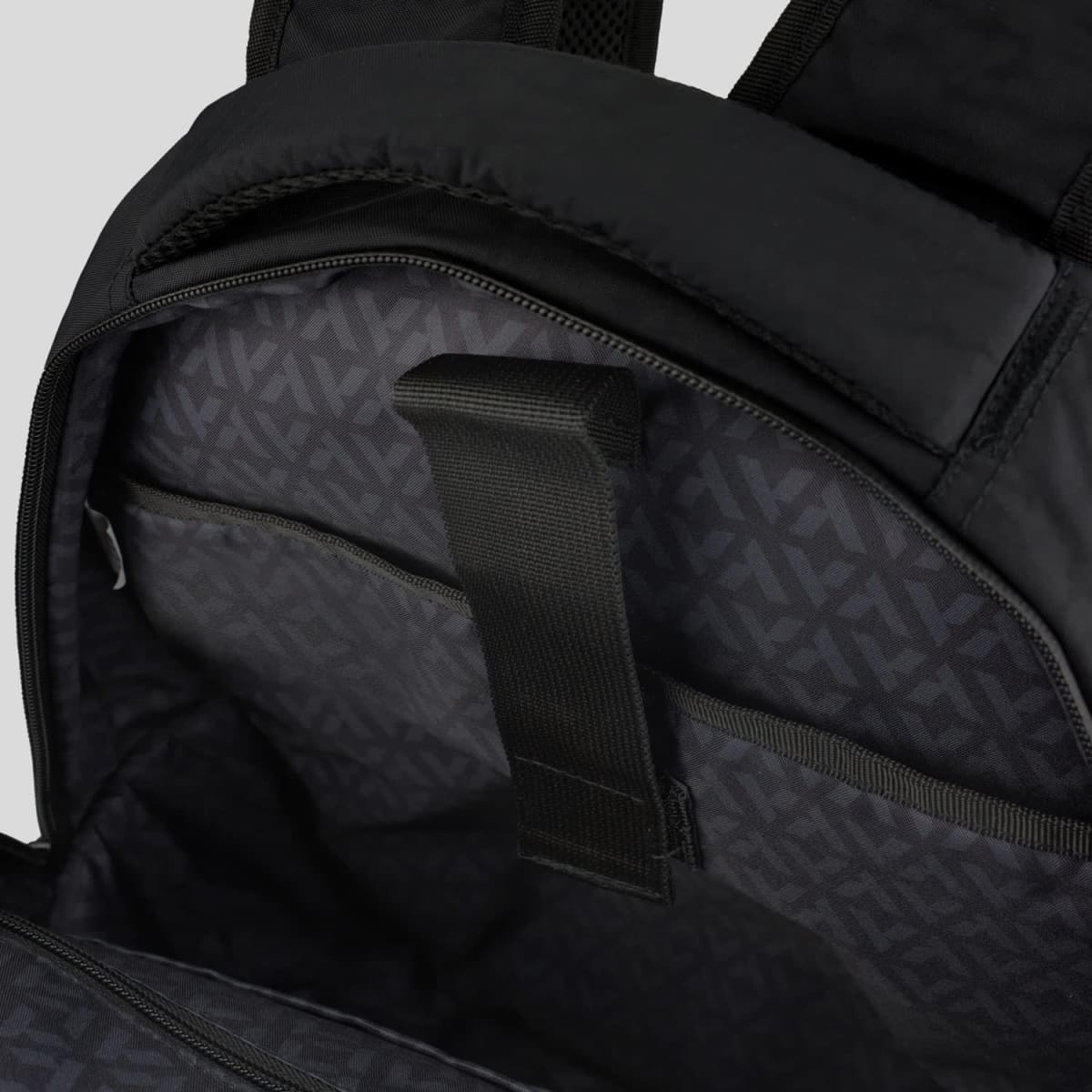 ARCHER Tasman Daily Backpack