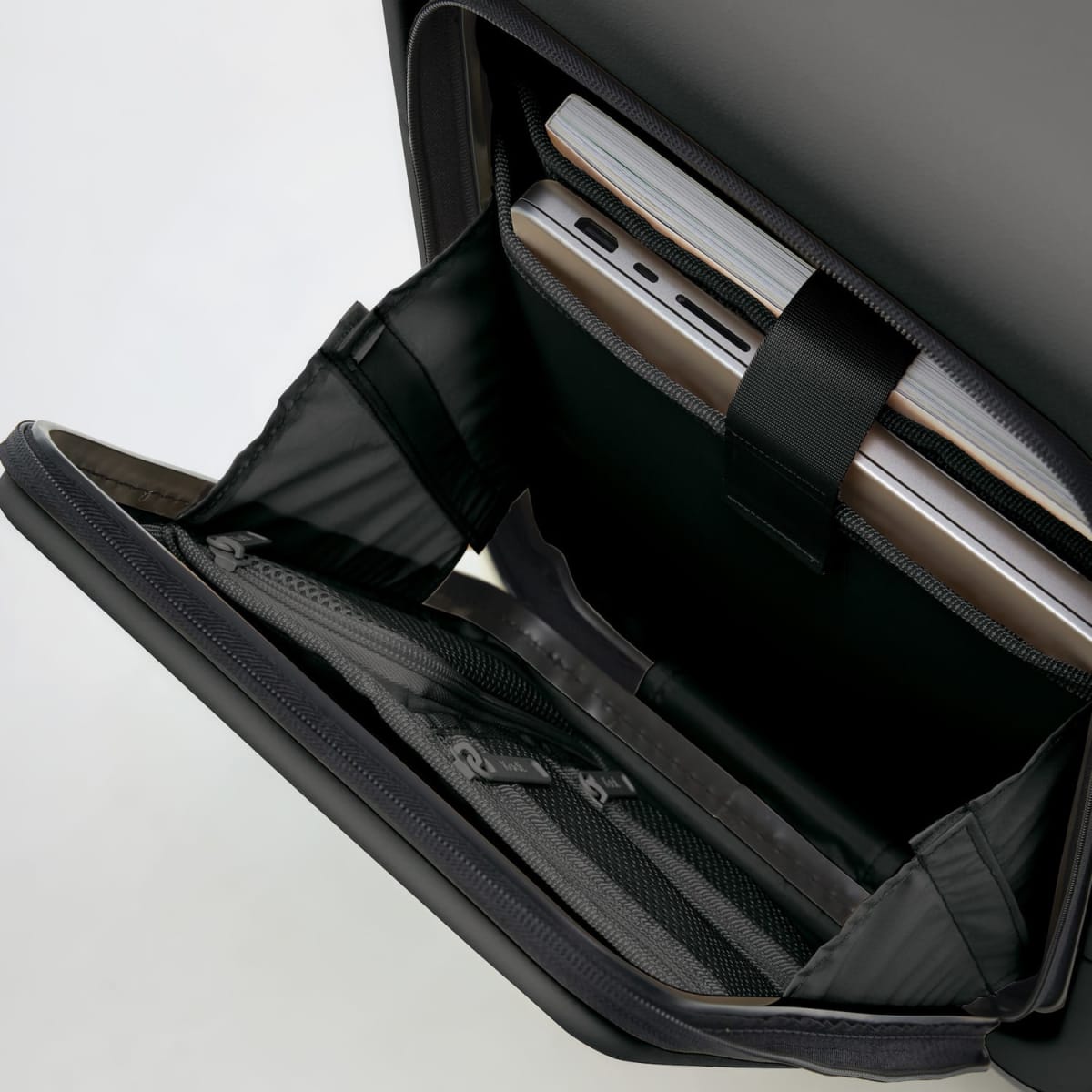 Kadi Carry-On Suitcase - Business