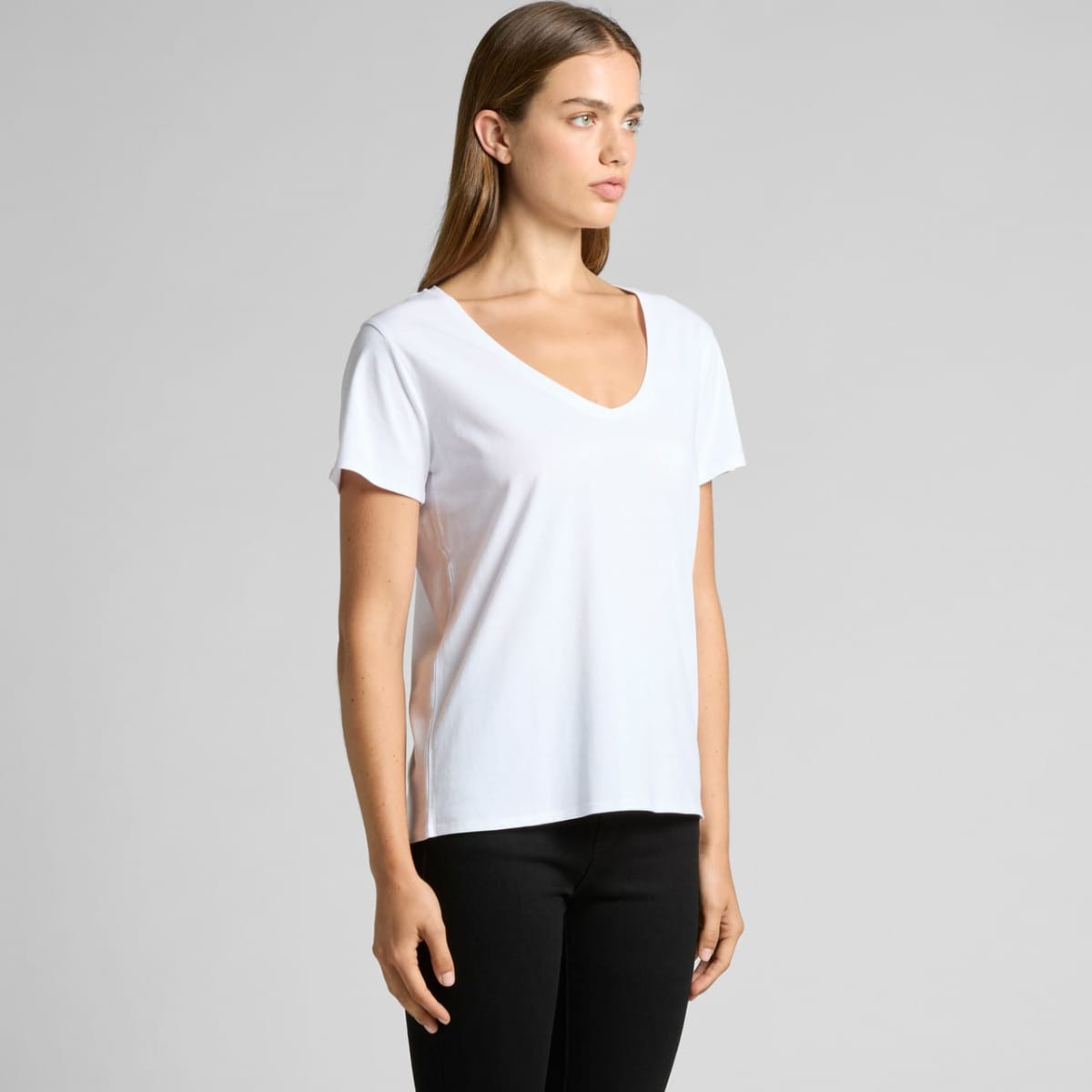 Wo's Chloe V Neck