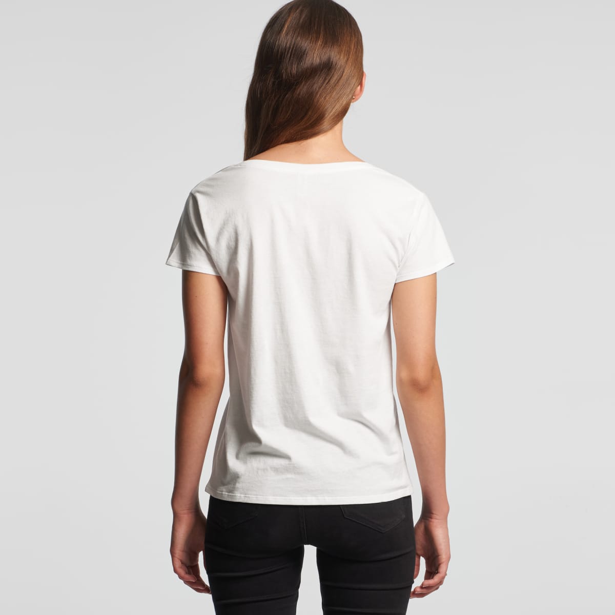 Wo's La Brea V Neck Tee