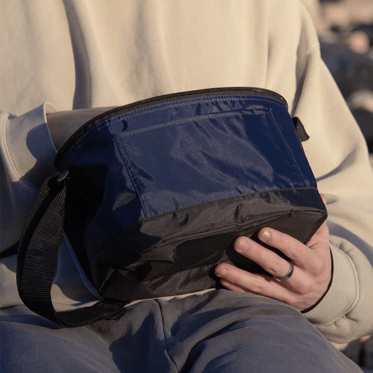 Classic Insulated 6-Can Cooler Lunch Bag