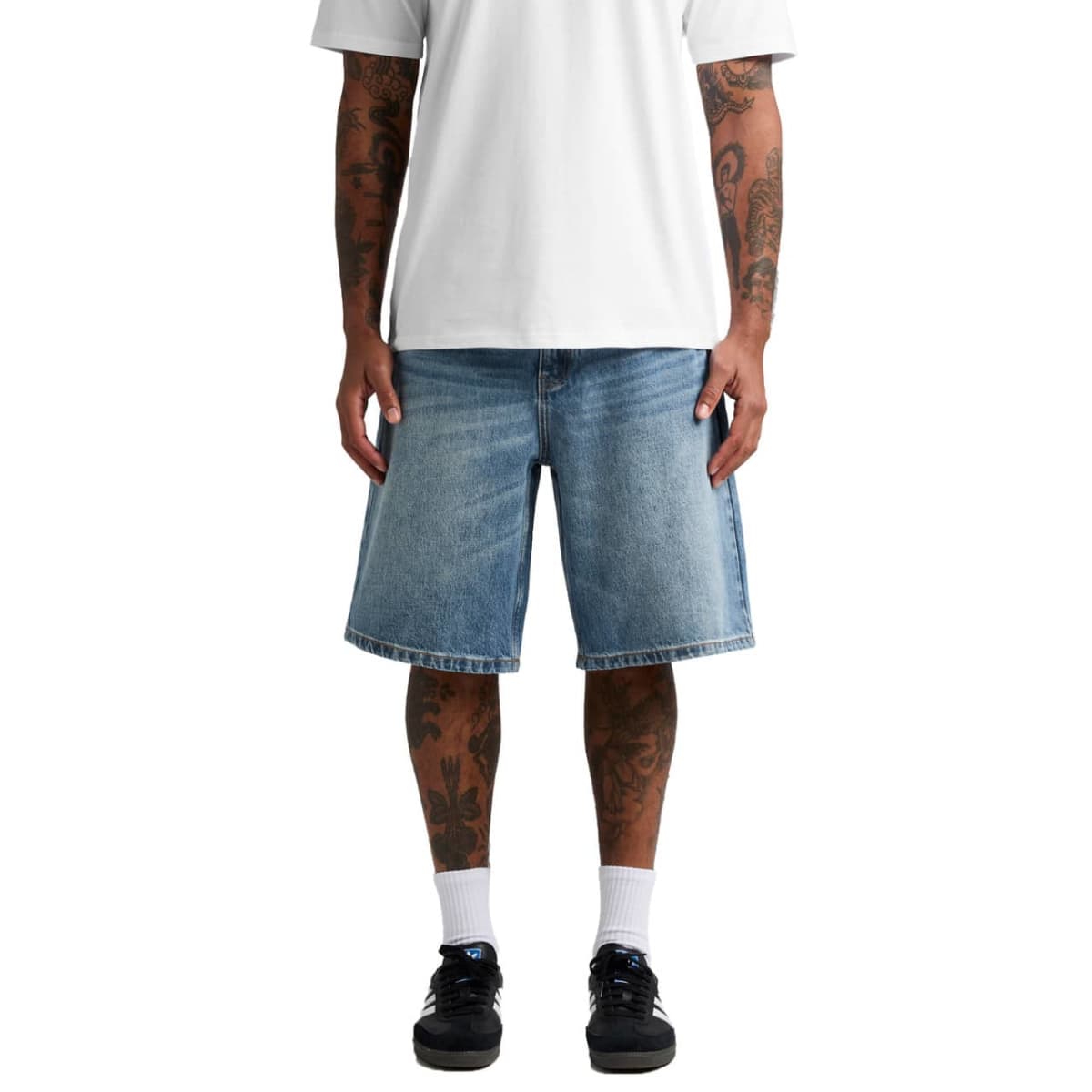 Denim Shorts 23"
