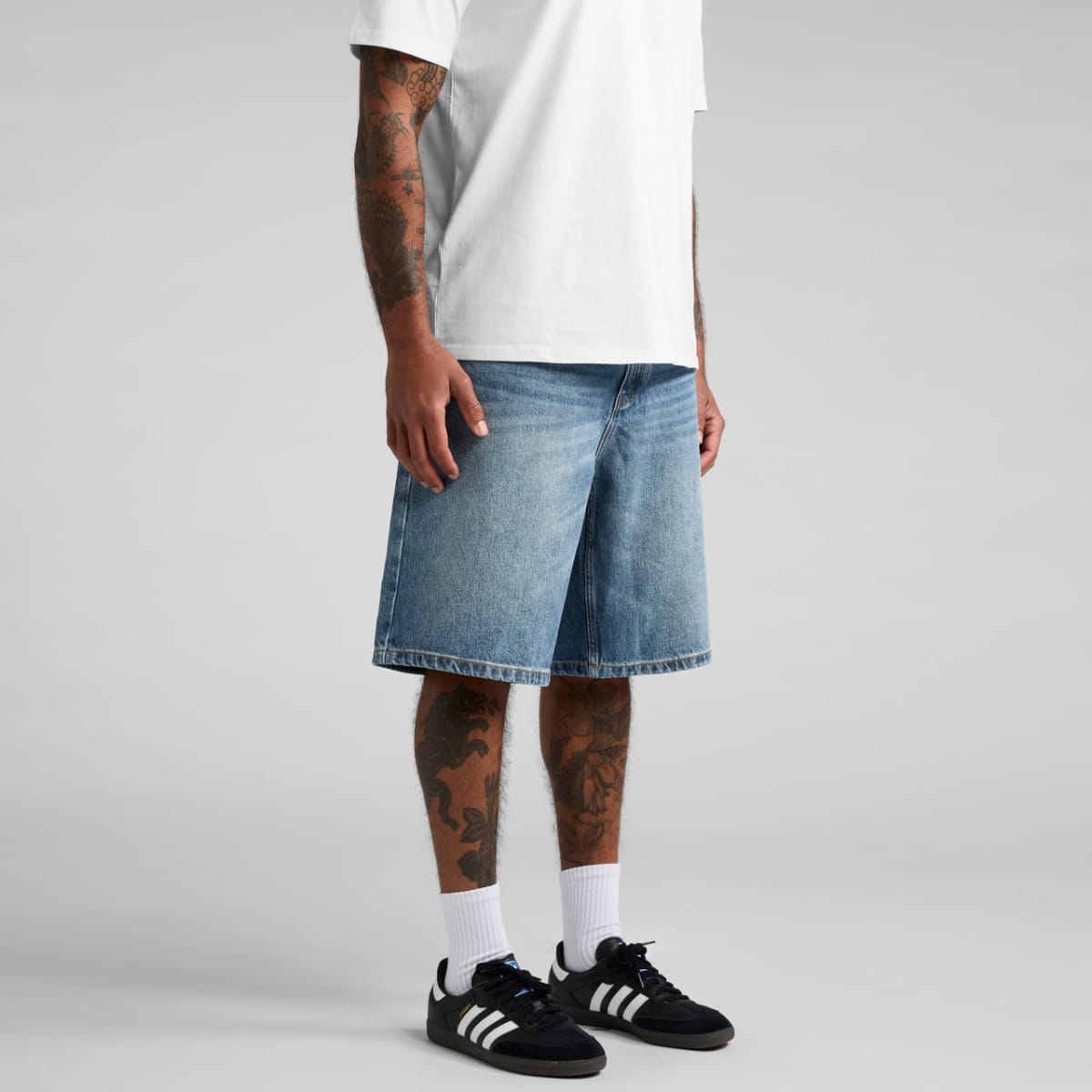 Denim Shorts 23"