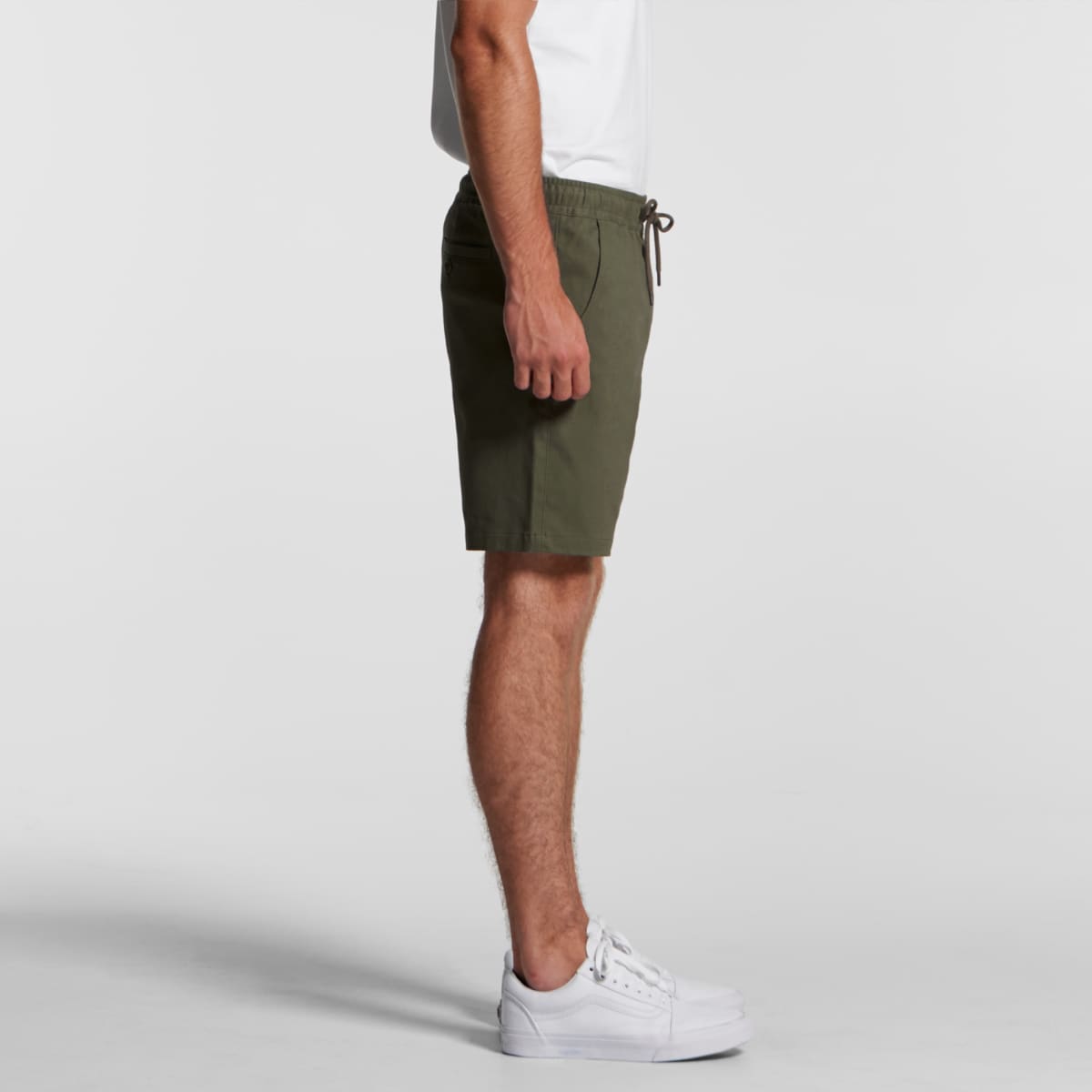 Walk Shorts 18"