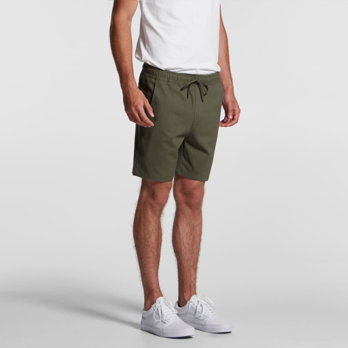 Walk Shorts 18"