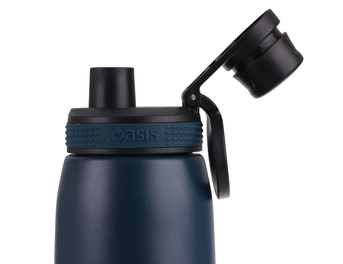 Oasis 780ml Vacuum Sports Screw Cap Bottle