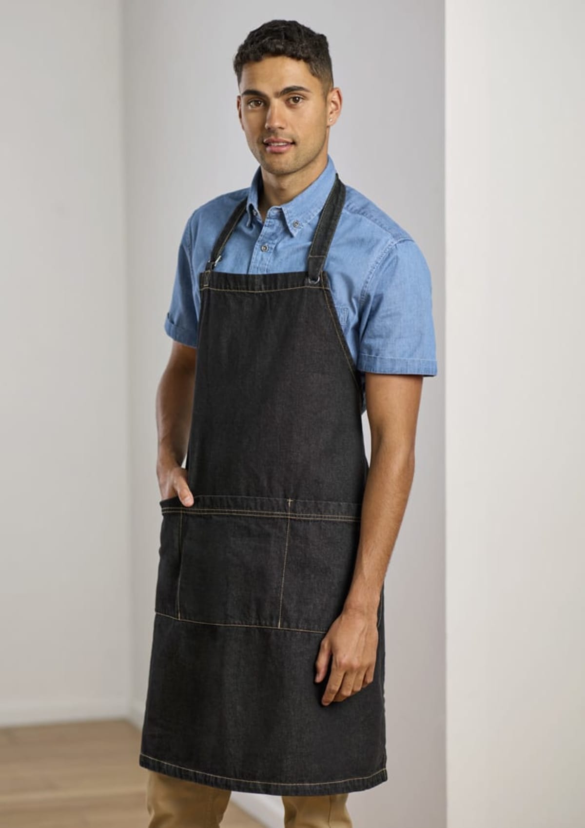 Clout Apron