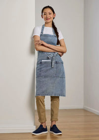 Clout Apron