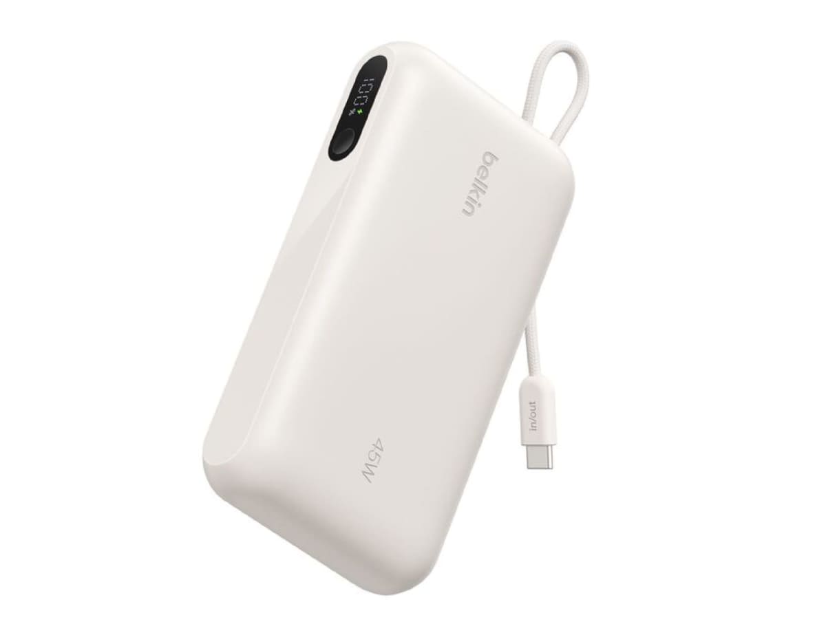 Belkin UltraCharge 20K Power Bank + Integrated Cable & Display