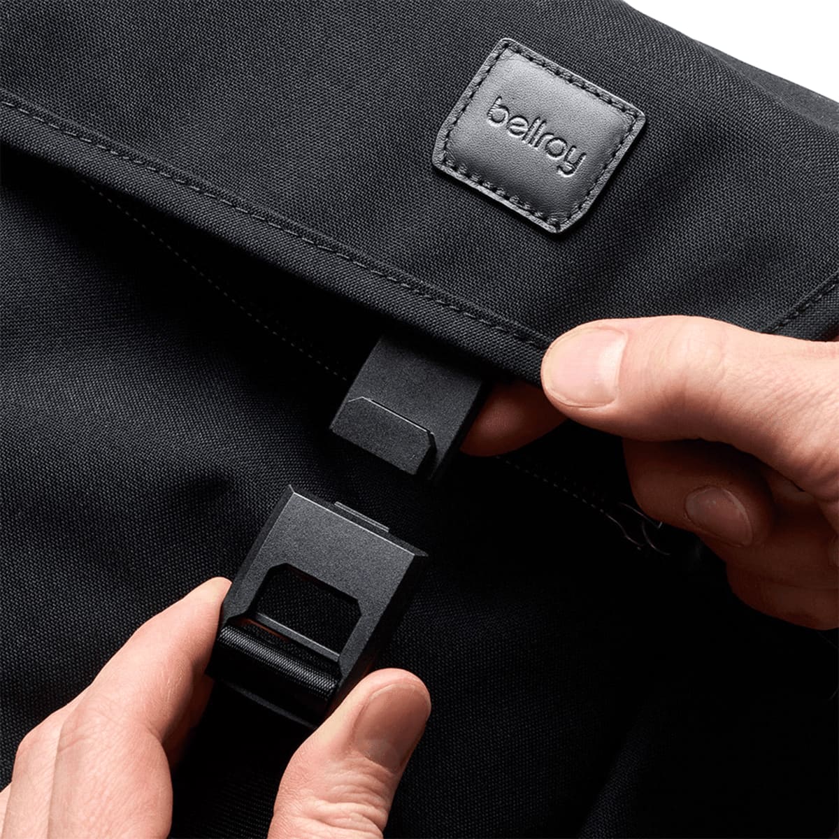 Bellroy Classic Messenger 13L