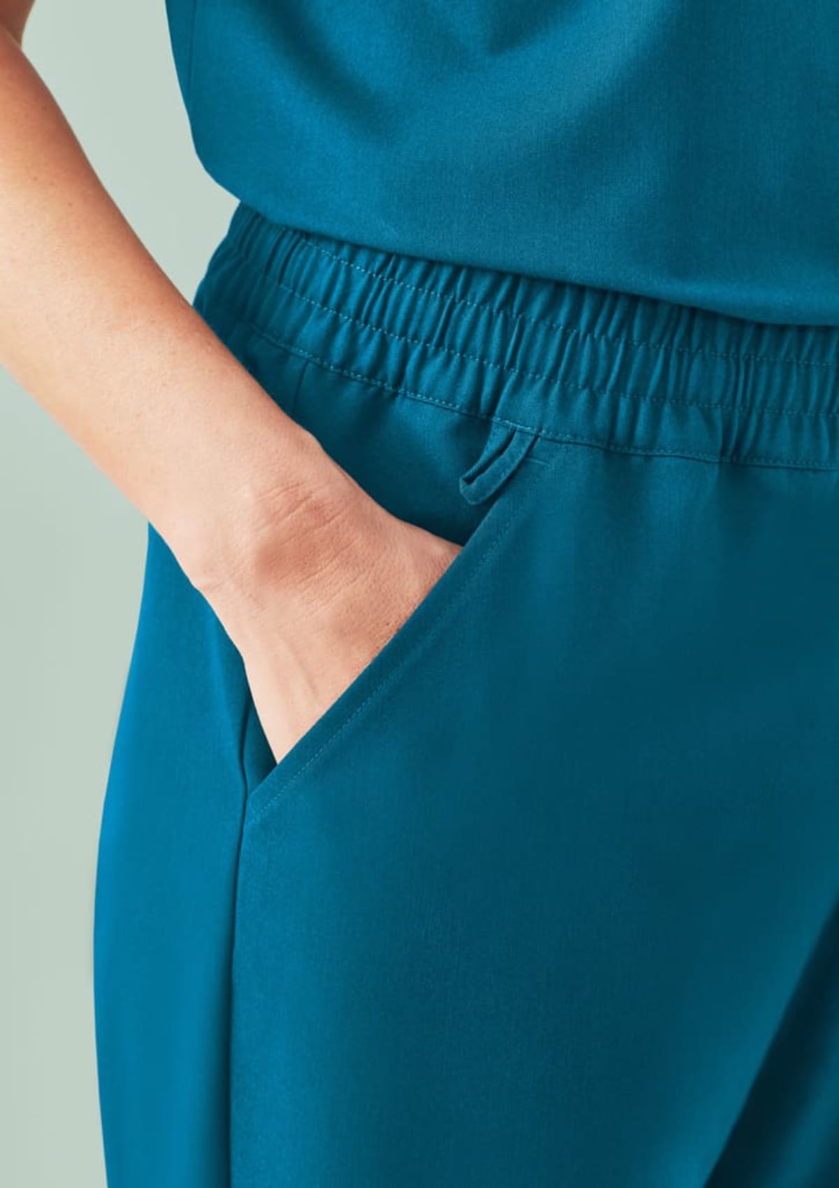 Womens Pulse Jogger Scrub Pant