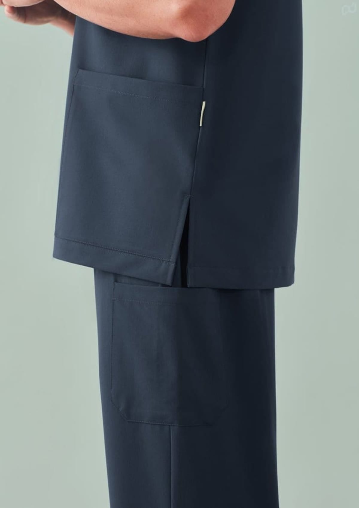 Unisex Pulse V-Neck Scrub Top