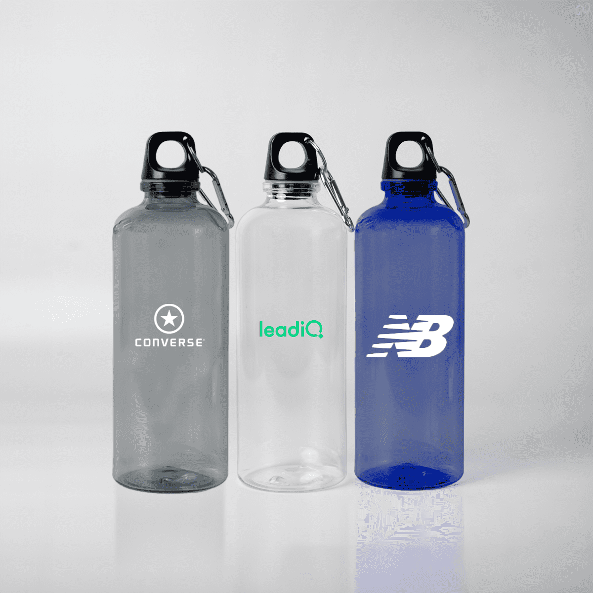 Ember 700ml Plastic Bottle with Carabiner
