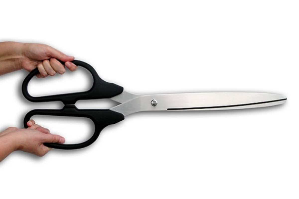 Scissors 63cm Black or Red