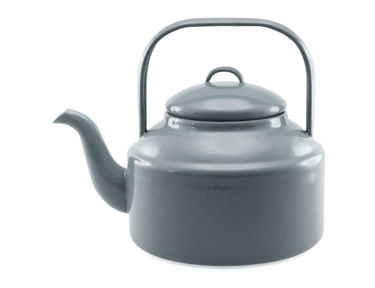Falcon Enamel 2L 18cm Tea Kettle
