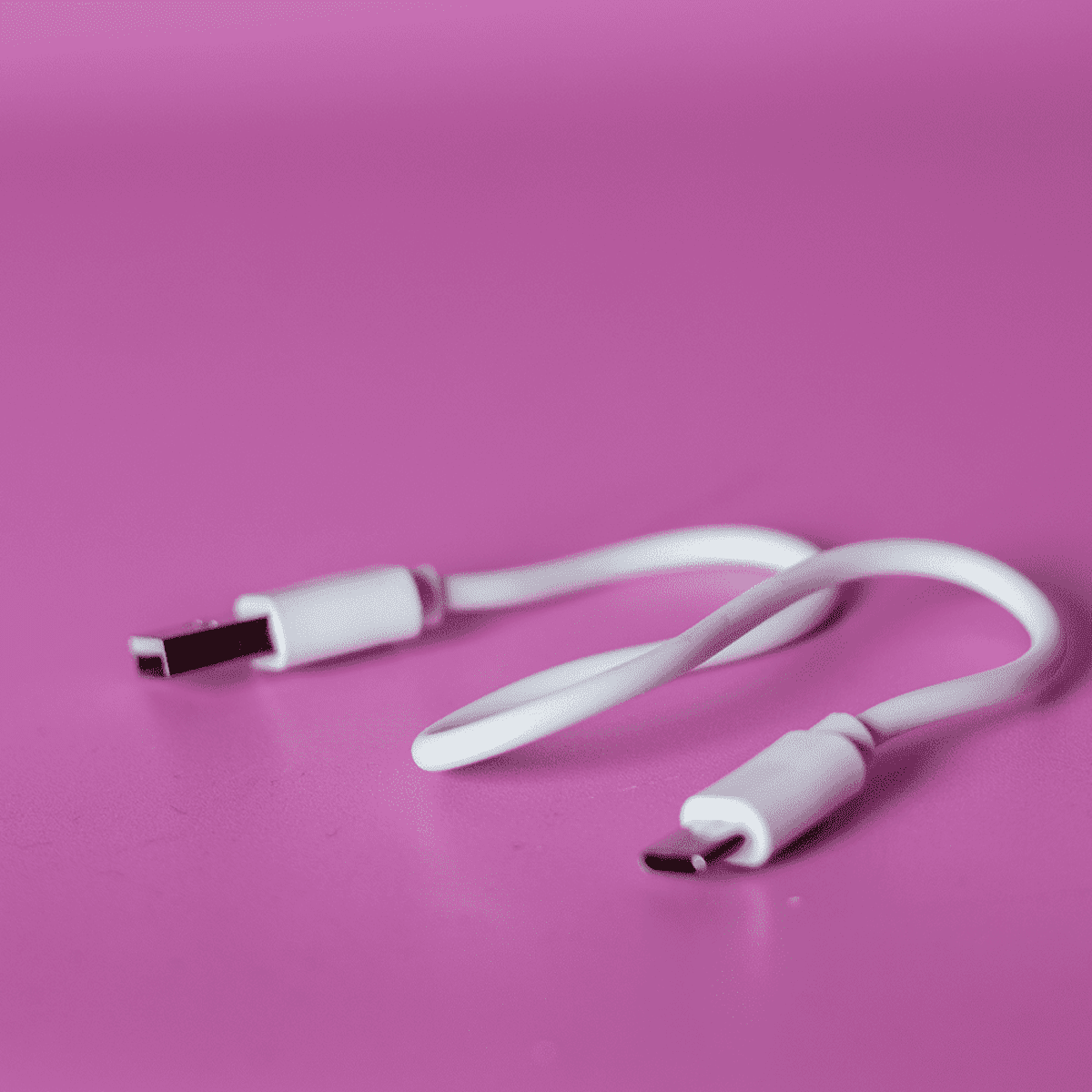 The Ultra Slim Power Bank (2,200 mAh)