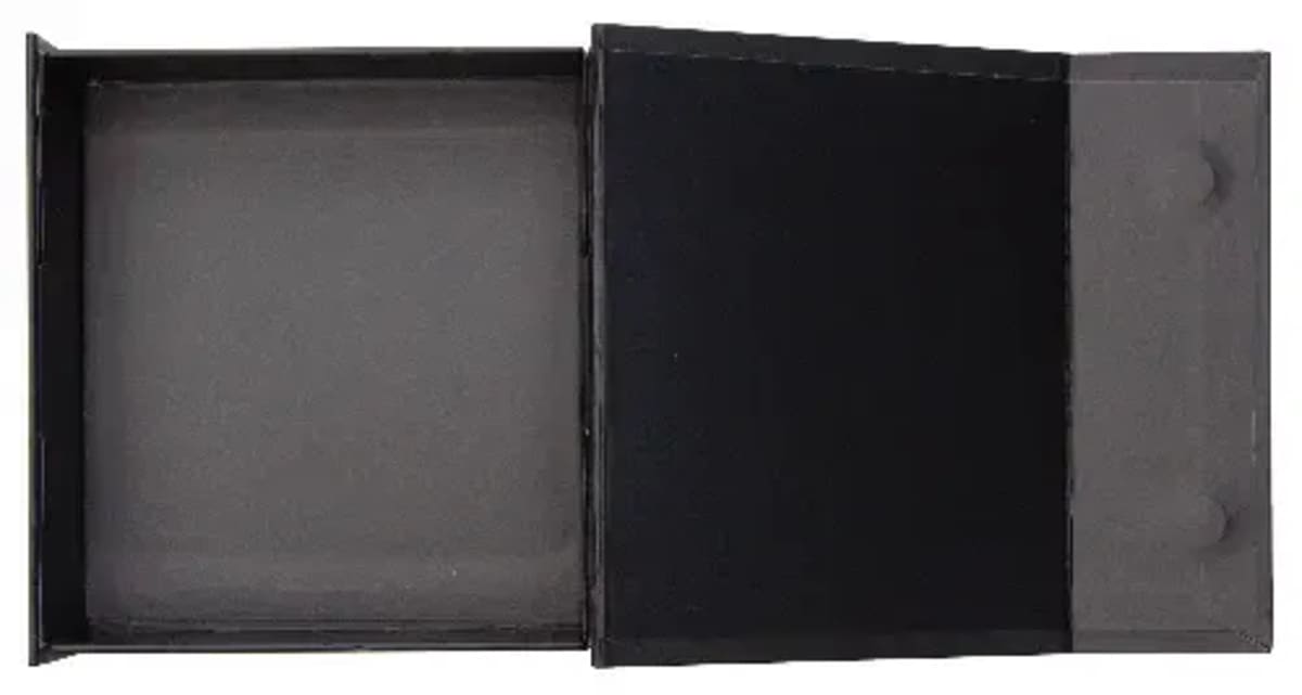 Gift box - Flat pack magnetic box