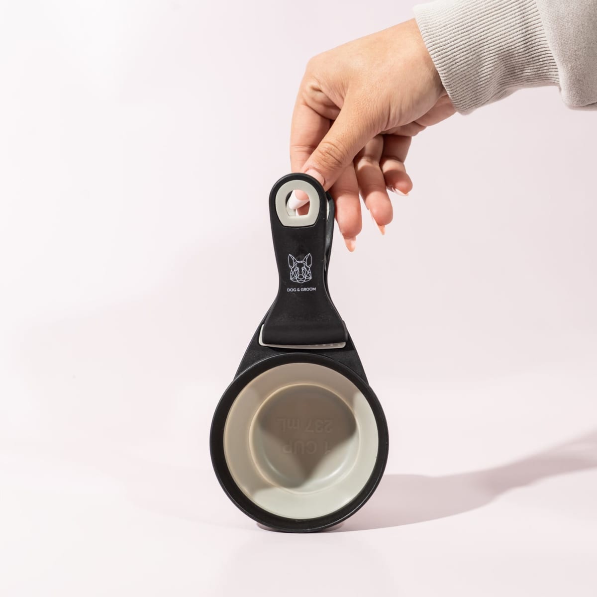 Collapsible Silicone Pet Food Scoop & Bag Clip