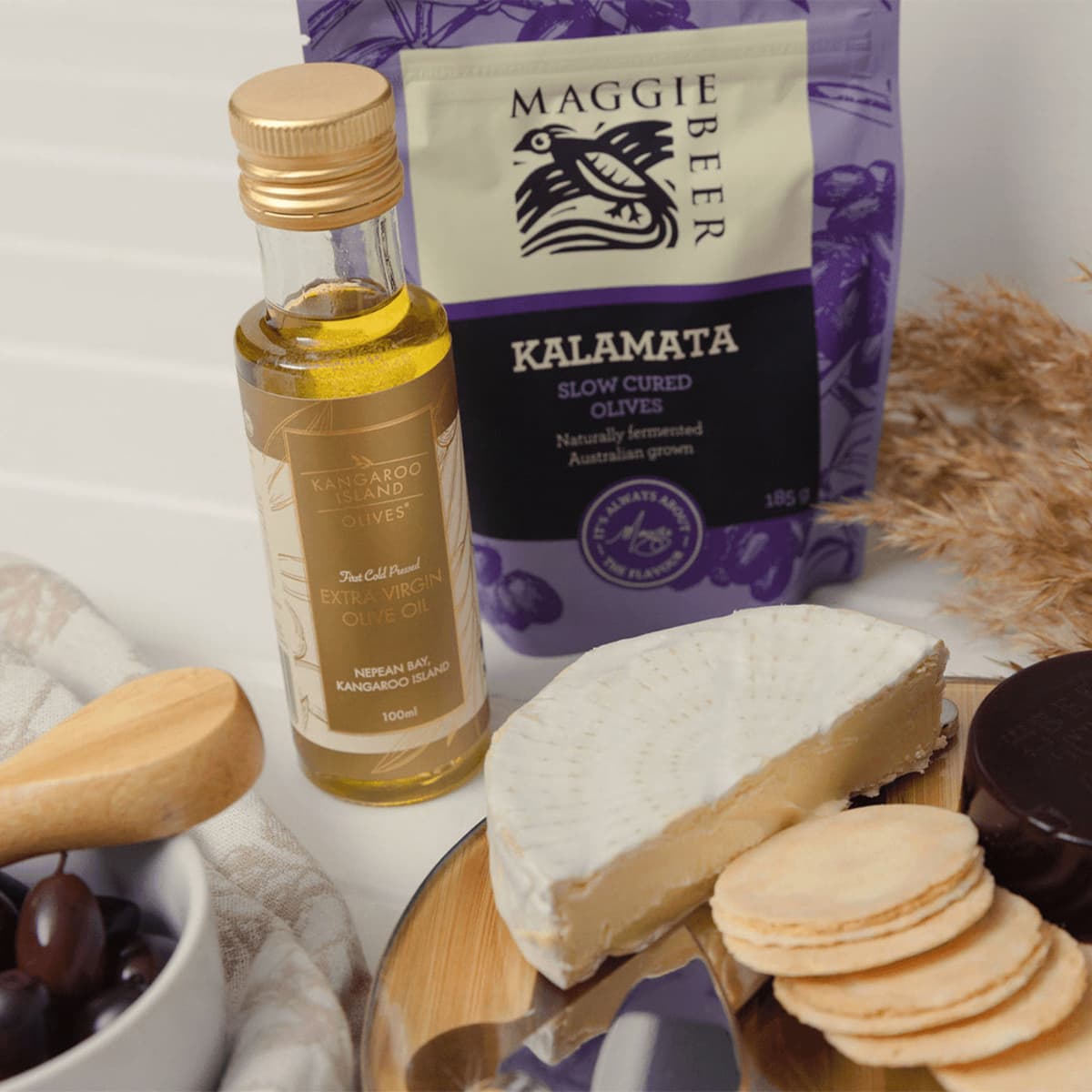 The Prestige Custom Gourmet Nibbles Gift Pack
