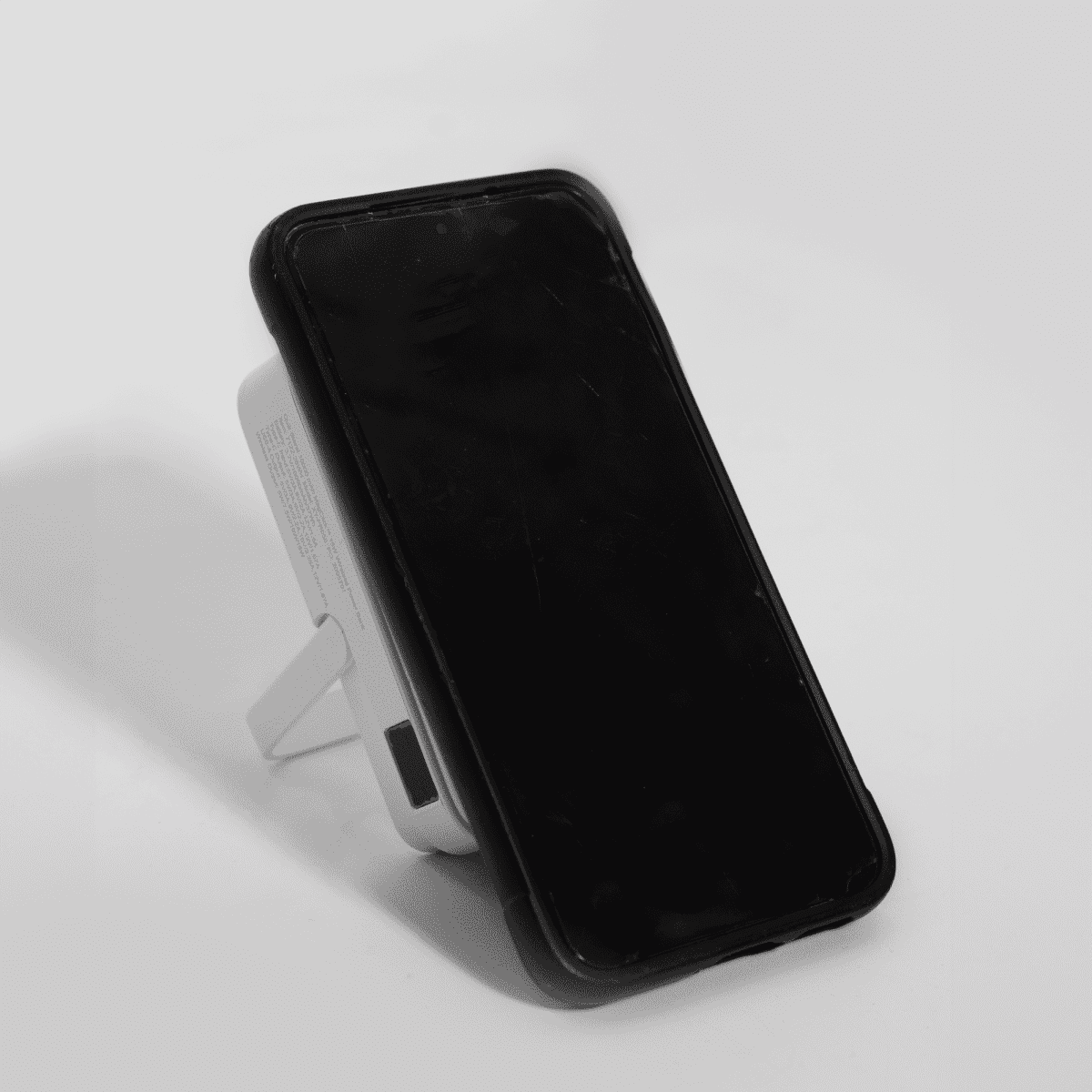 The Mellany 15W Wireless Charging Powerbank 10,000mAh