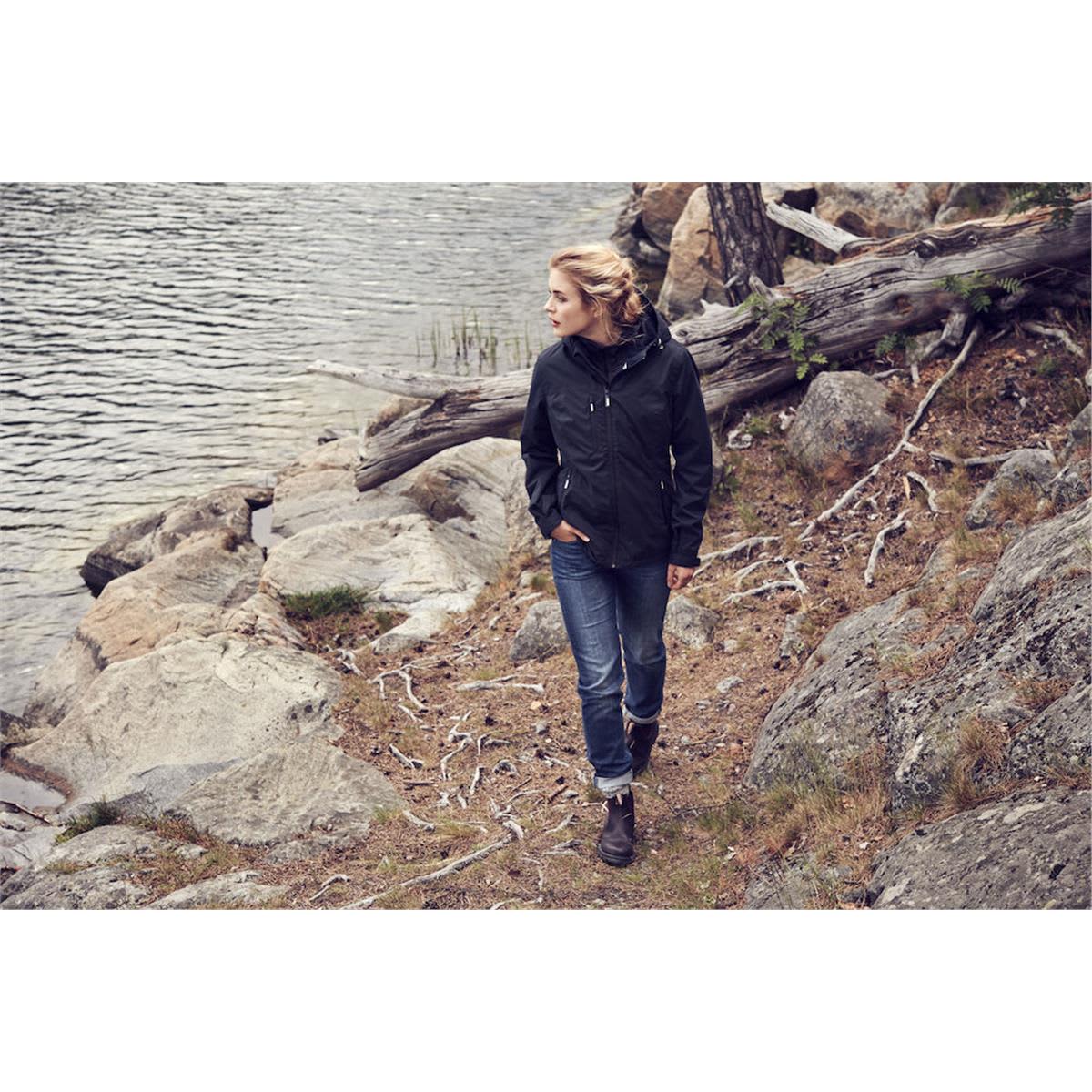 Coventry Women's Jacket