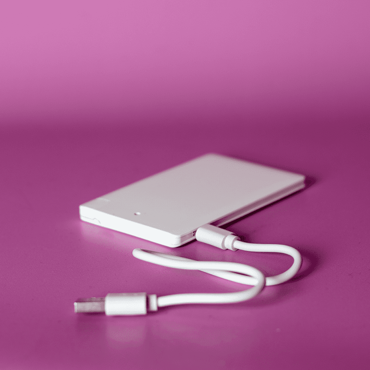 The Ultra Slim Power Bank (2,200 mAh)