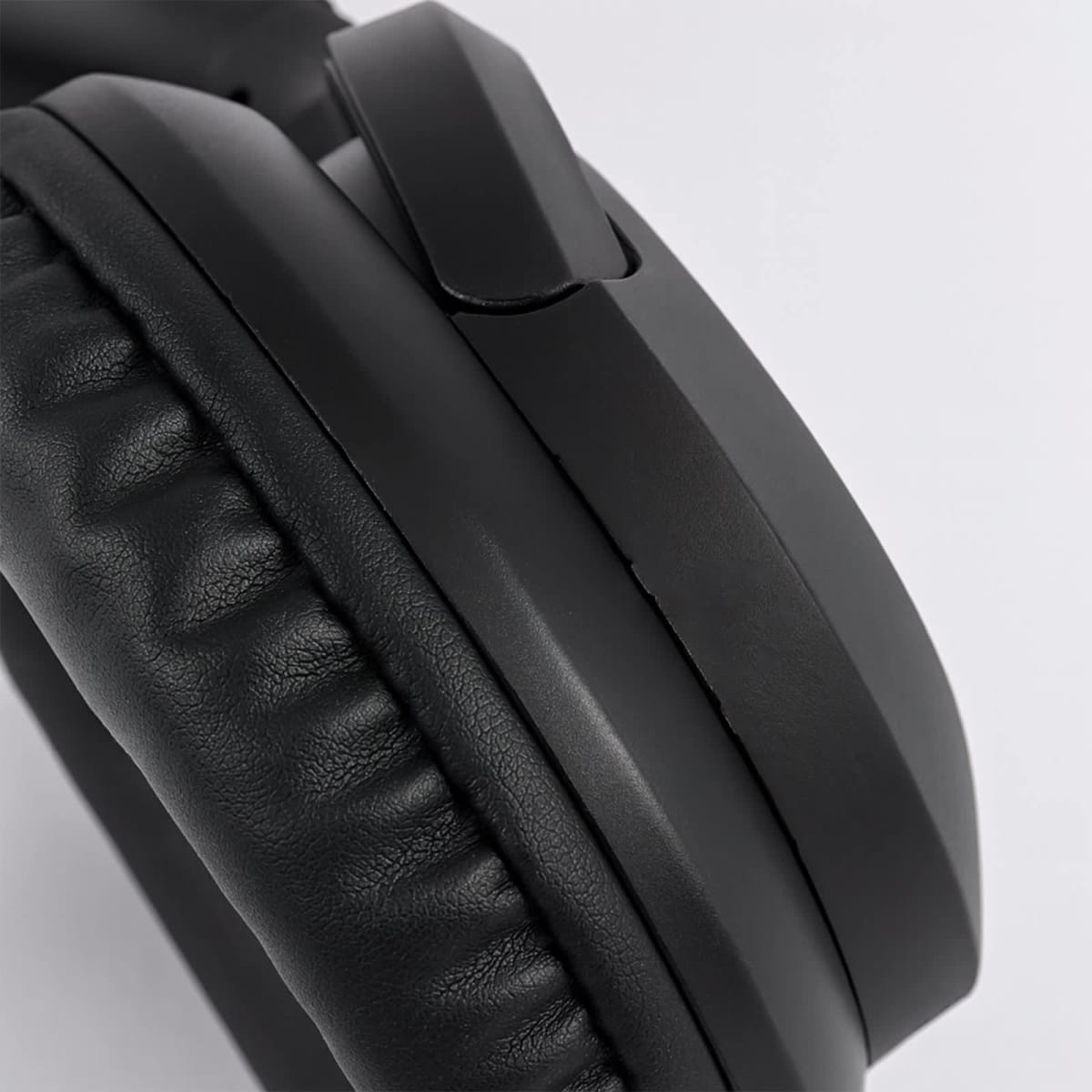 Equinox ANC Headphones In Case