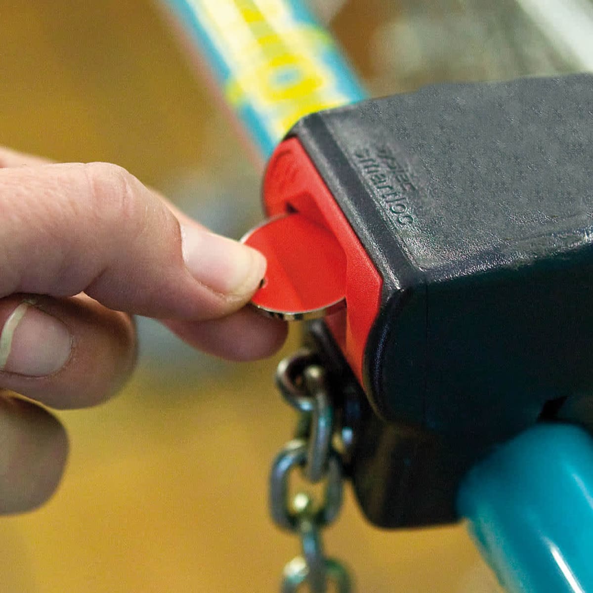 Keyring Coin Euromarket