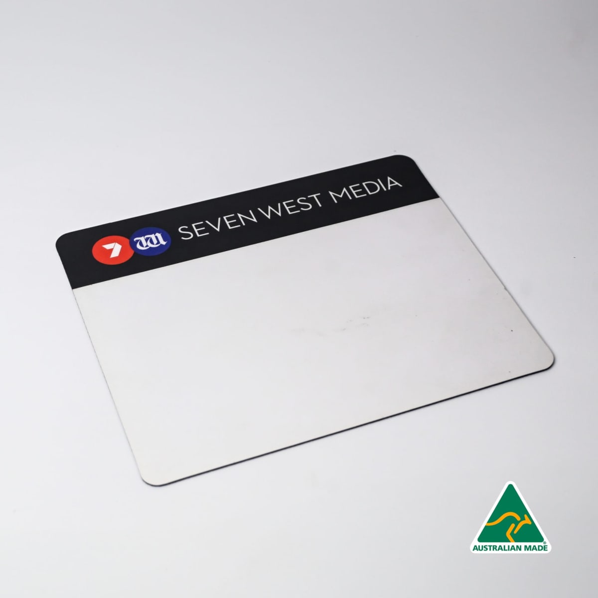 Flip-Top Mouse Mat (230mm x 190mm x 1mm Natural Rubber)