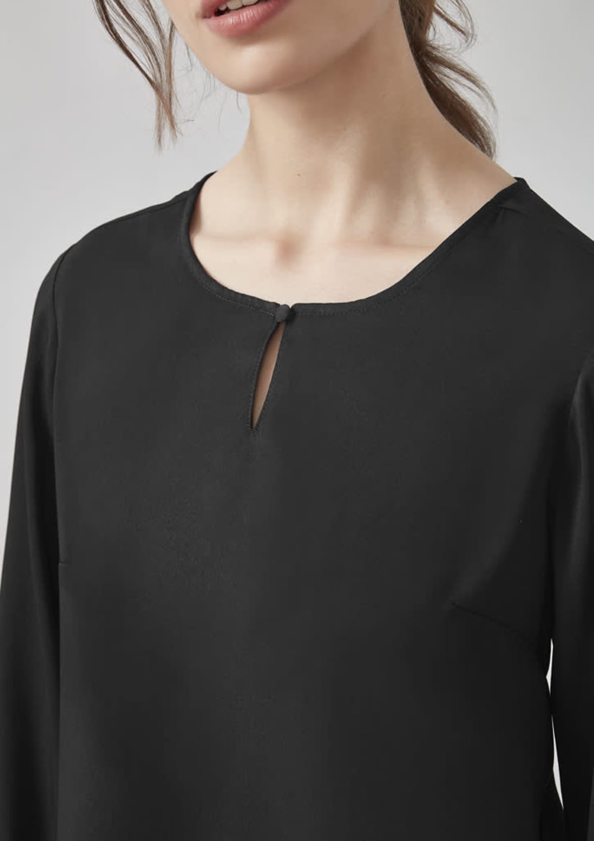Womens Evelyn Long Sleeve Blouse