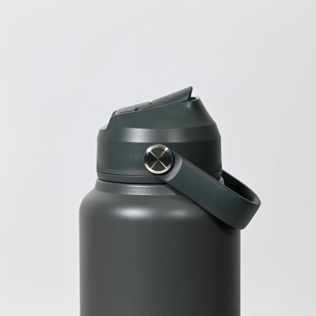 Holly 1L Bottle