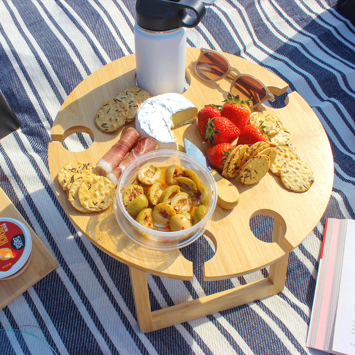 Trekk Picnic Table