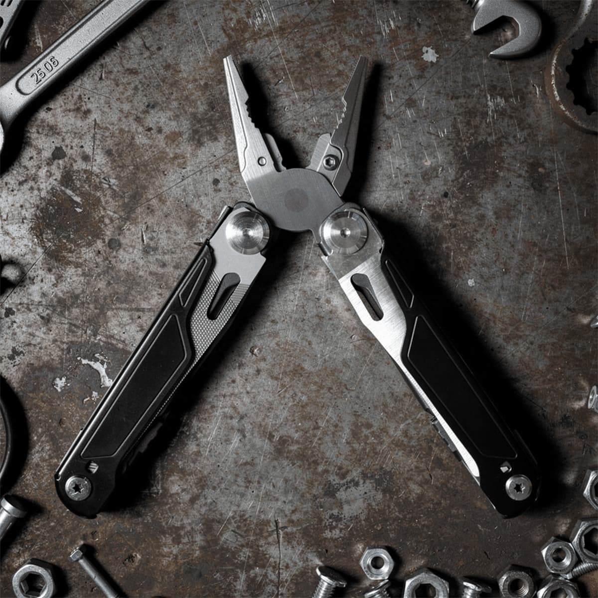 Trekk Survival Multi-Tool