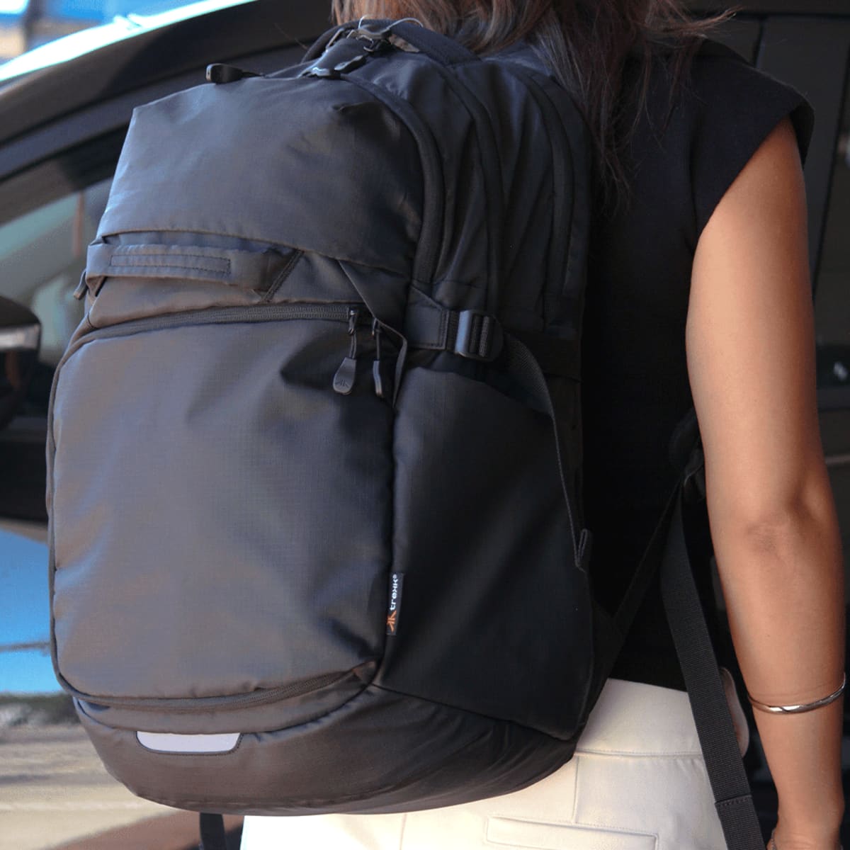 Trekk Alpine 17" Computer Backpack 42L