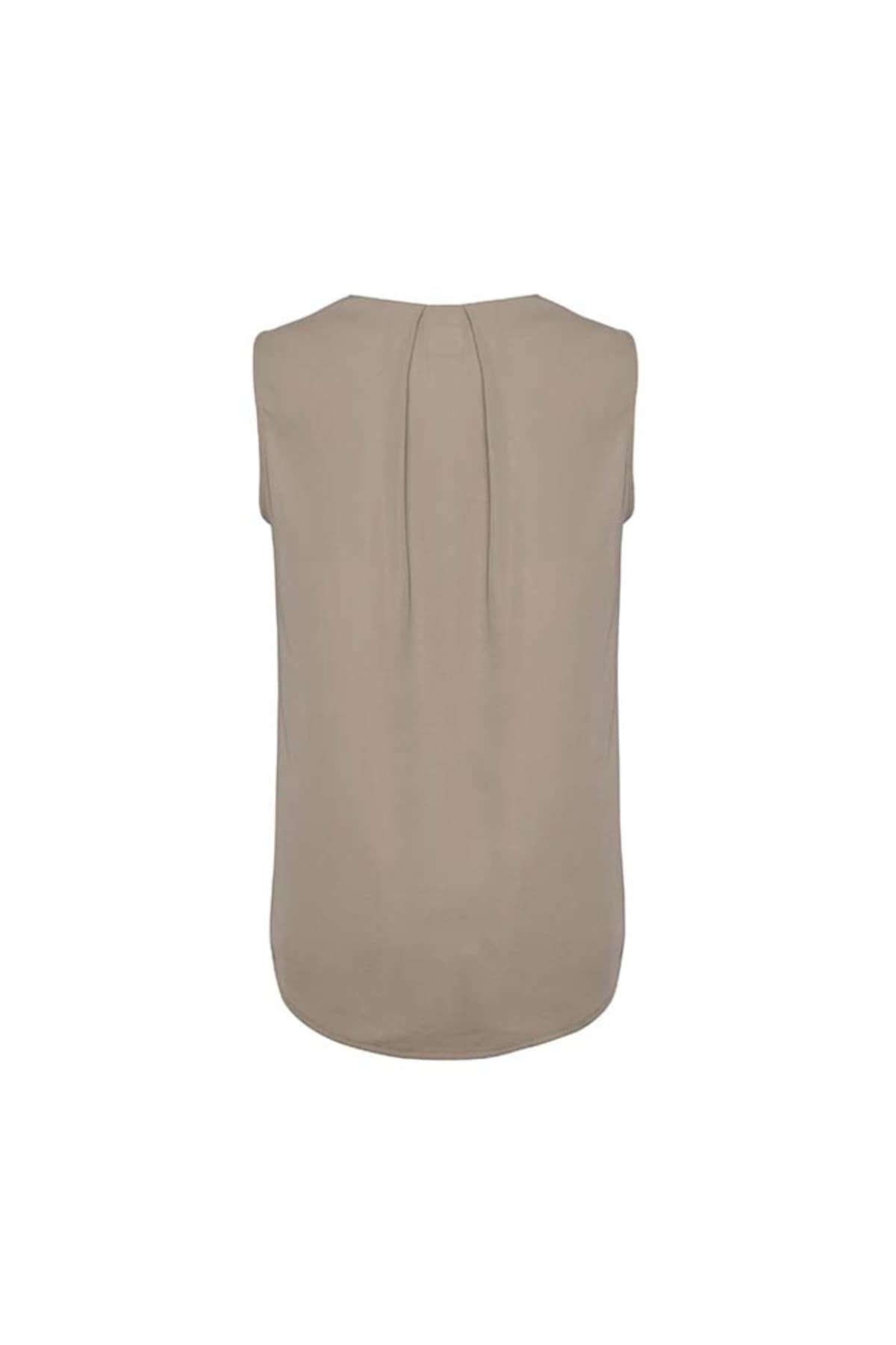 Womens Estelle Sleeveless Pleat Detail Blouse