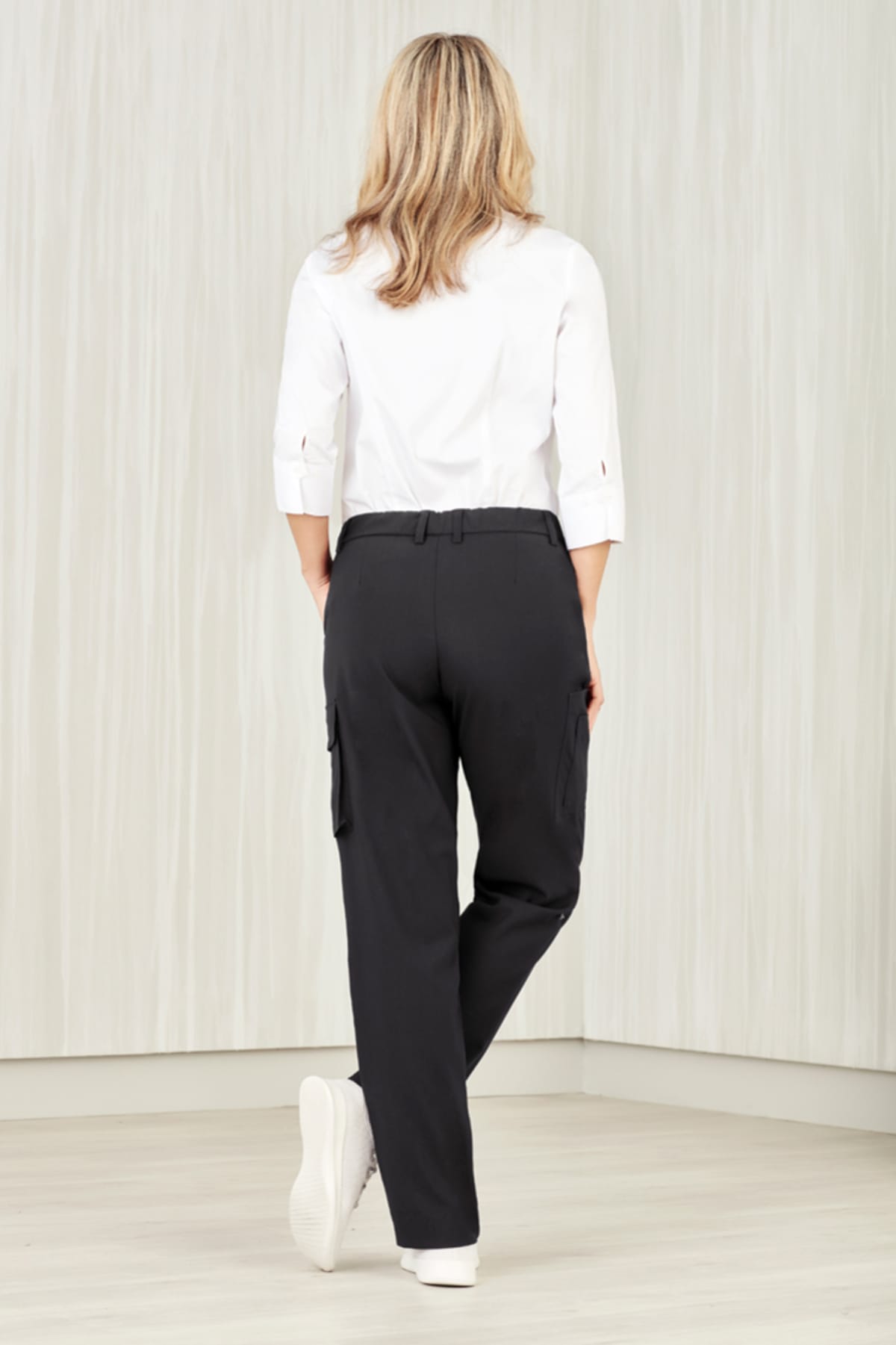 Womens Comfort Waist Cargo Pant