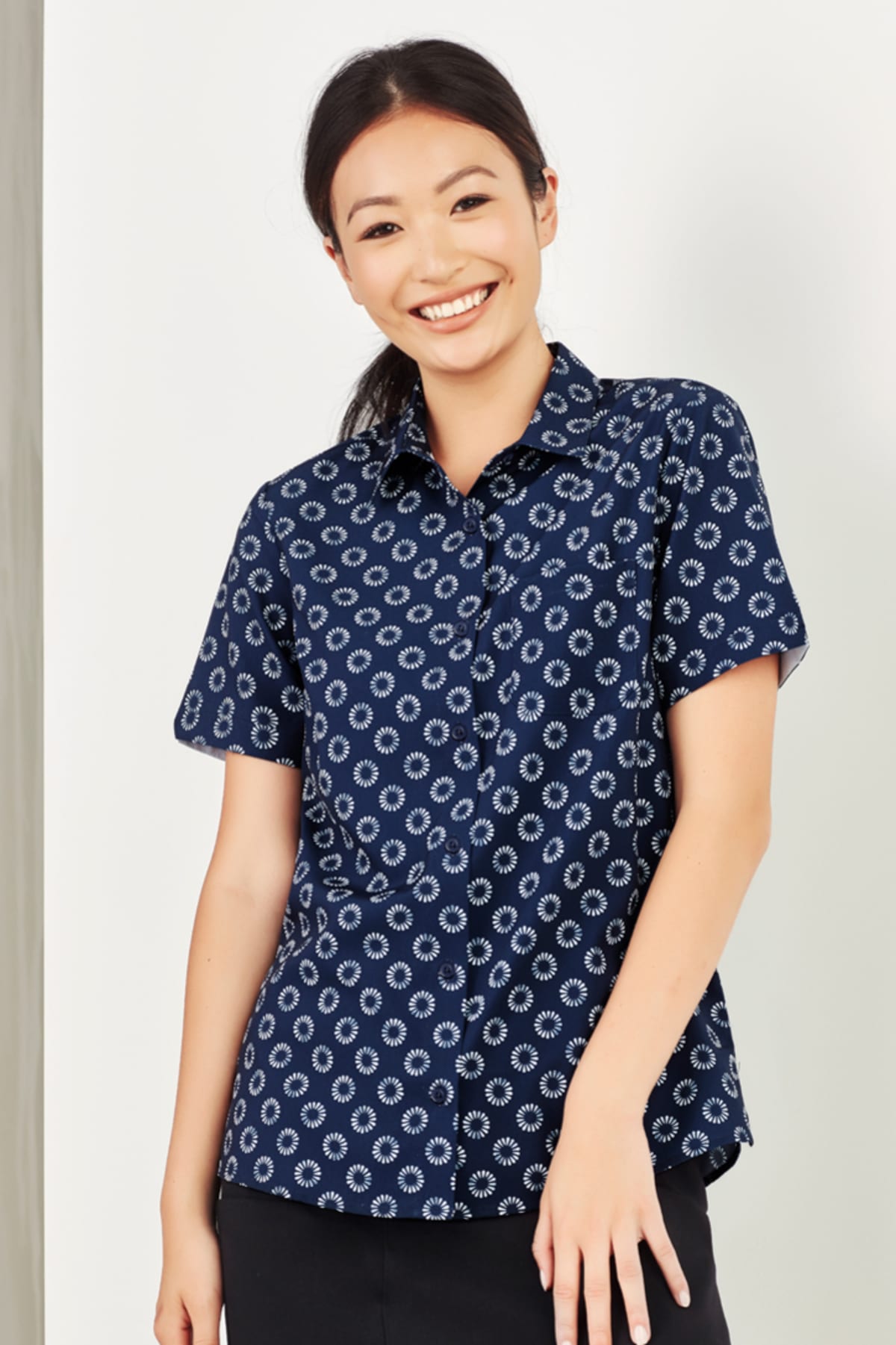 Womens Florence Daisy Print Short Sleeve Shirt