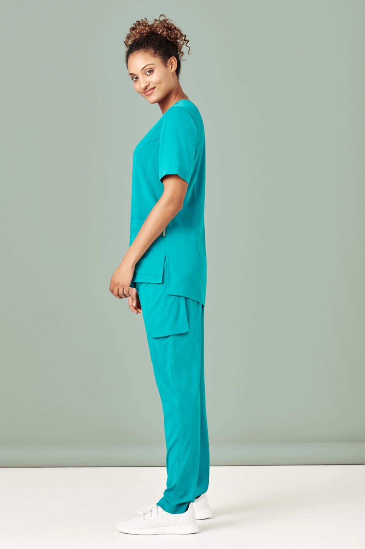 Womens Avery Slim Leg Scrub Pant