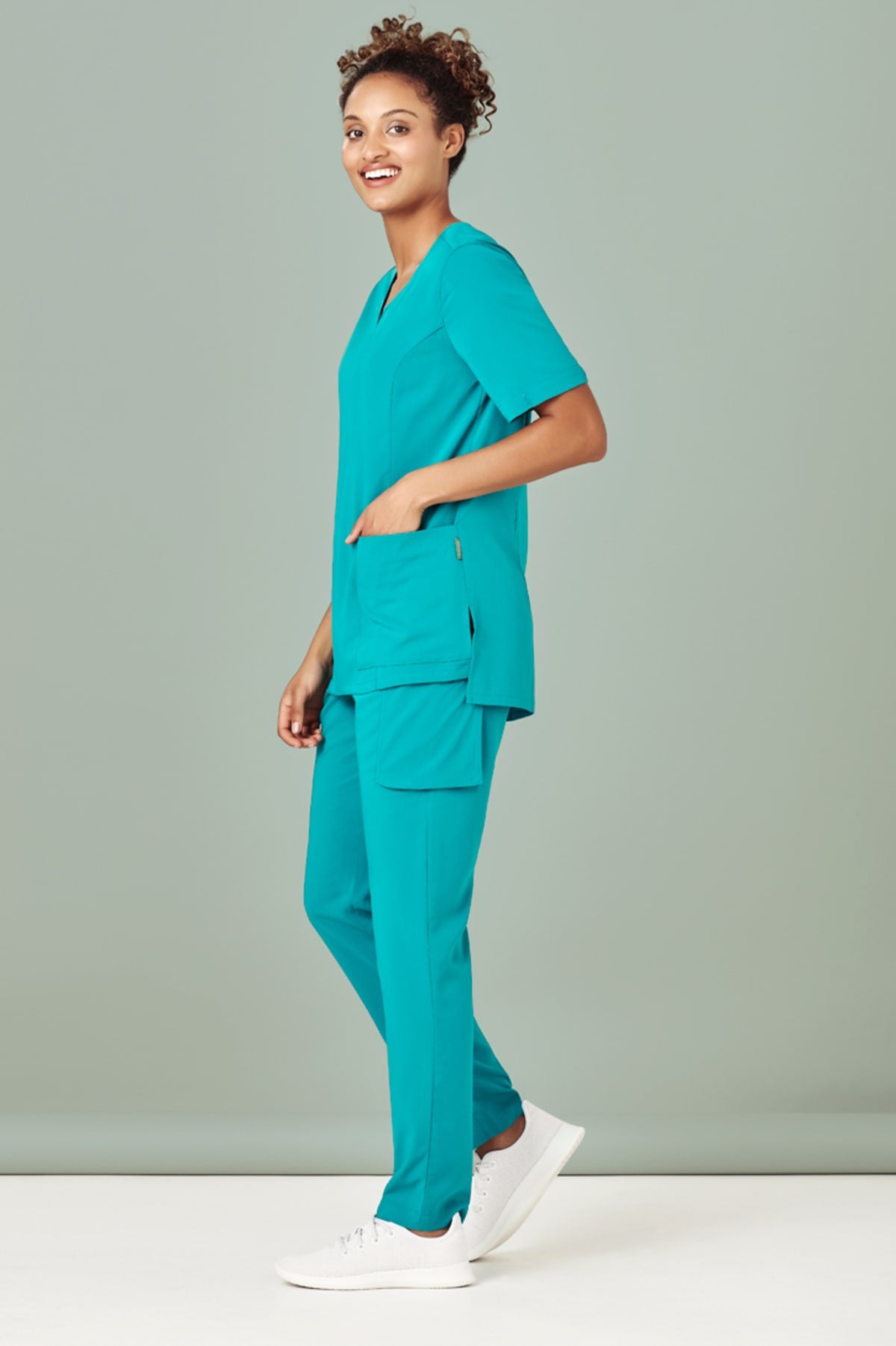 Womens Avery Slim Leg Scrub Pant